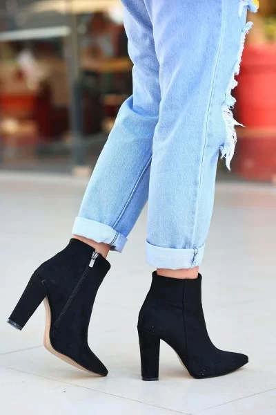 Loora Siyah Süet Topuklu Bot Loora Siyah Süet Topuklu Bot