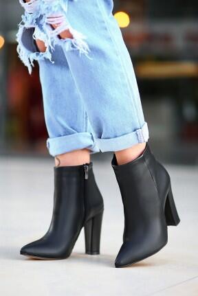Loora Siyah Cilt Topuklu Bot Loora Siyah Cilt Topuklu Bot