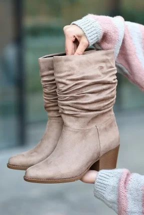 Dior Vizon Süet Topuklu Bot Dior Vizon Süet Topuklu Bot