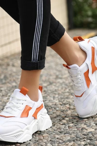 Dica Beyaz Cilt Turuncu Detaylı Bağcıklı Spor Ayakkabı Dica Beyaz Cilt Turuncu Detaylı Bağcıklı Spor Ayakkabı