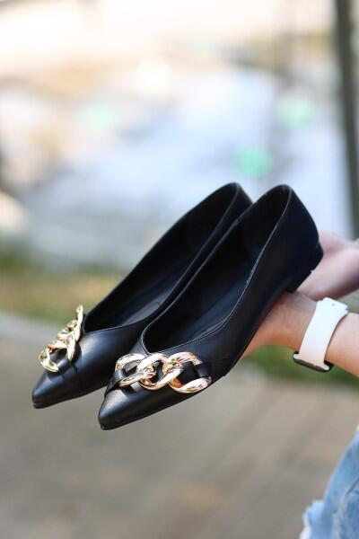 Popi Siyah Cilt Zincirli Babet Ayakkabı Popi Siyah Cilt Zincirli Babet Ayakkabı