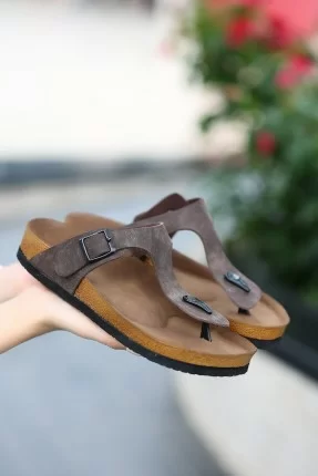 Aksar Kahverengi Nubuk Parmak Arası Terlik