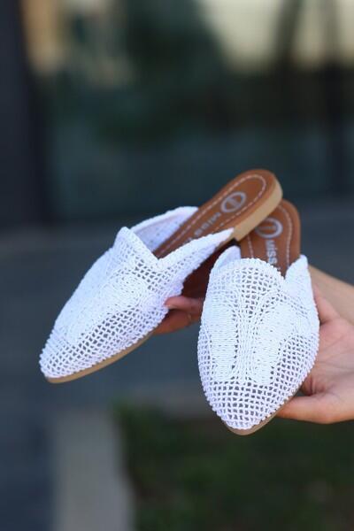 Osse Beyaz Örgülü Terlik Osse Beyaz Örgülü Terlik