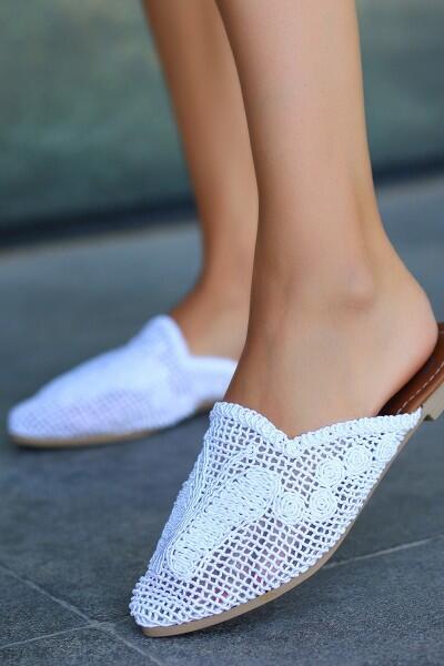 Osse Beyaz Örgülü Terlik Osse Beyaz Örgülü Terlik