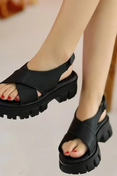 Cesi Siyah Cilt Sandalet Cesi Siyah Cilt Sandalet