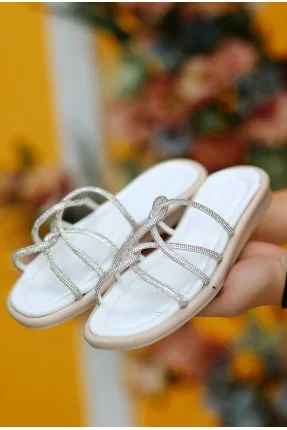 Akki Gümüş Boncuk İşlemeli Terlik