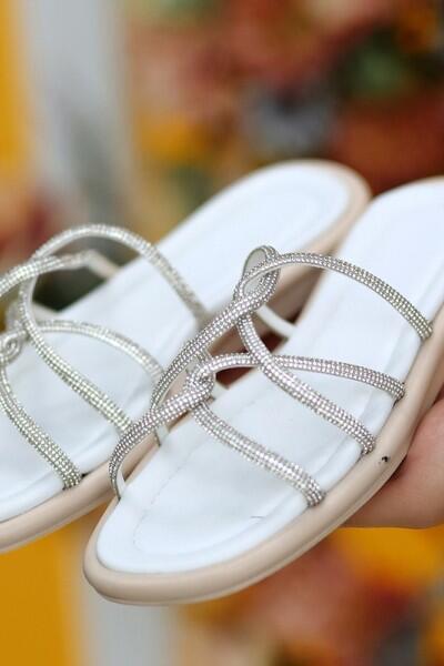 Akki Gümüş Boncuk İşlemeli Terlik