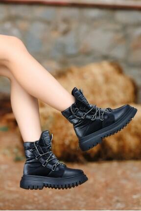 Toina Siyah Cilt Kar Botu Toina Siyah Cilt Kar Botu