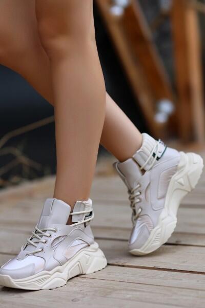 Nolli Ten Cilt Bağcıklı Bot Nolli Ten Cilt Bağcıklı Bot