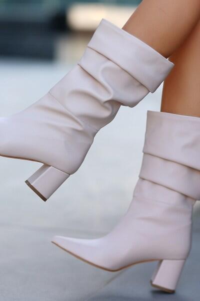 İdox Bej Cilt Topuklu Çizme