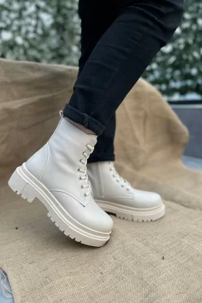 Aleyt Bej Cilt Bağcıklı Bot