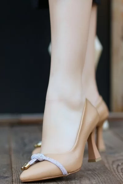 Polina Nude Cilt Stiletto Ayakkabı Polina Nude Cilt Stiletto Ayakkabı