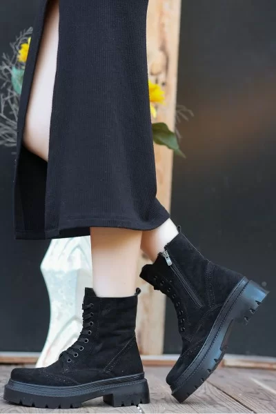 Perf Siyah Süet Bağcıklı Bot