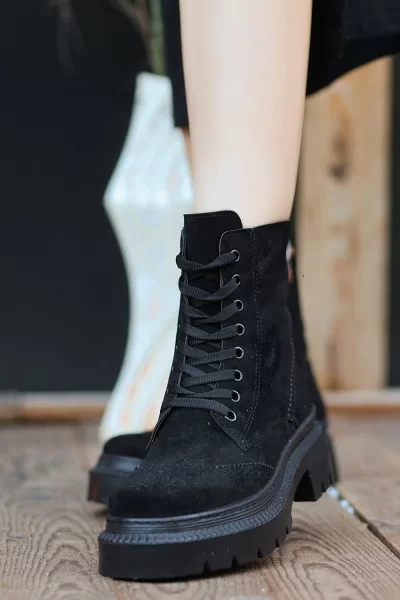 Perf Siyah Süet Bağcıklı Bot