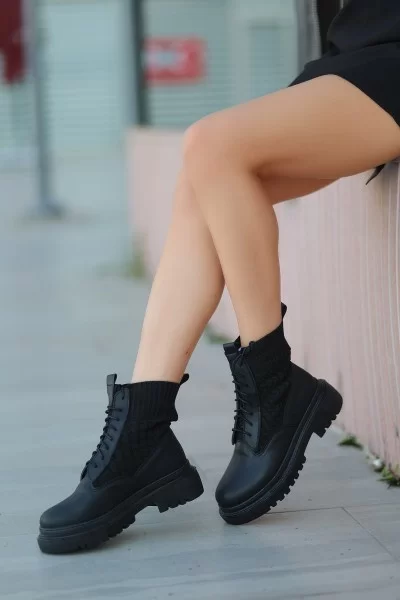 Utag Siyah Cilt Bağcıklı Bot Utag Siyah Cilt Bağcıklı Bot