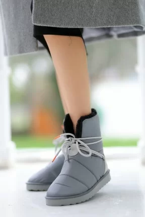 Cora Gri Bağcıklı Bot Cora Gri Bağcıklı Bot