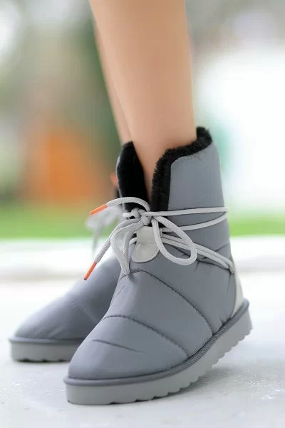 Cora Gri Bağcıklı Bot Cora Gri Bağcıklı Bot