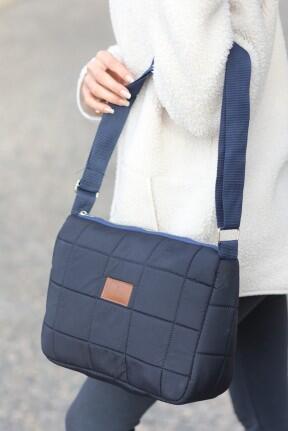 Dina Lacivert Paraşüt Çanta