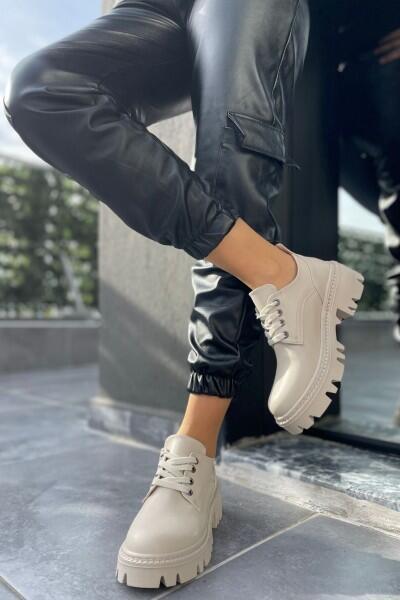 Otya Bej Cilt Bağcıklı Oxford Ayakkabı Otya Bej Cilt Bağcıklı Oxford Ayakkabı