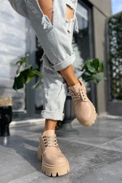 Otya Nude Rugan Bağcıklı Oxford Ayakkabı Otya Nude Rugan Bağcıklı Oxford Ayakkabı