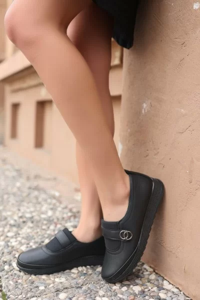 Amma  Siyah Cilt  Spor Ayakkabı