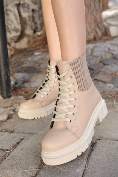 Beery Krem Cilt Bağcıklı Bot