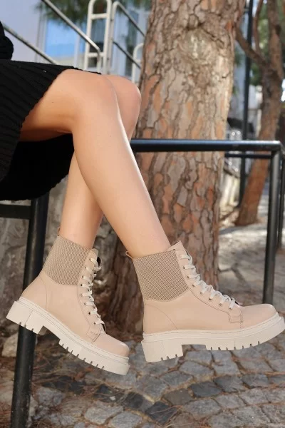 Beery Krem Cilt Bağcıklı Bot