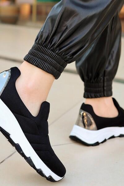 Krista Siyah Streç Spor Ayakkabı Krista Siyah Streç Spor Ayakkabı