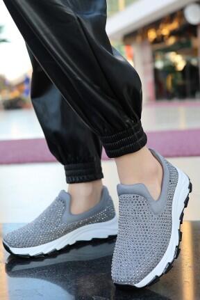 Mıry Gri Streç Spor Ayakkabı Mıry Gri Streç Spor Ayakkabı
