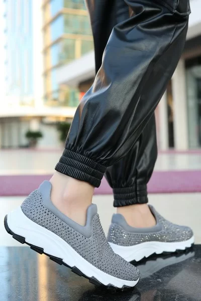 Mıry Gri Streç Spor Ayakkabı Mıry Gri Streç Spor Ayakkabı