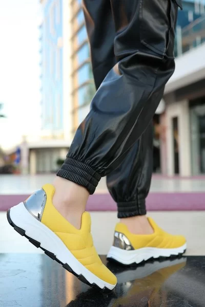 Krista Hardal Streç Spor Ayakkabı Krista Hardal Streç Spor Ayakkabı