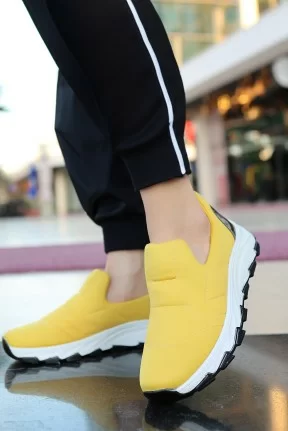 Krista Hardal Streç Spor Ayakkabı Krista Hardal Streç Spor Ayakkabı