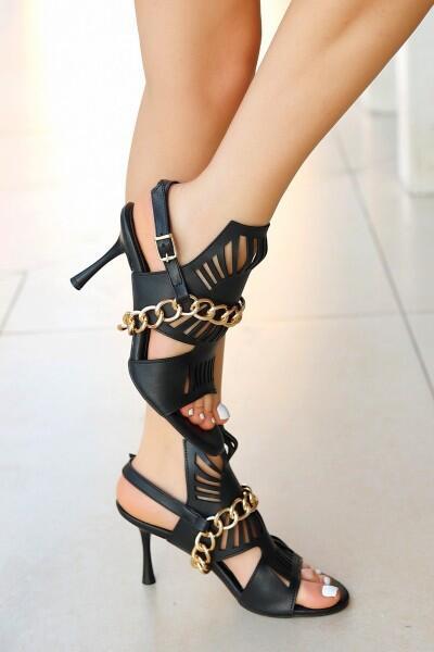 Lidya Siyah Cilt Topuklu Ayakkabı Lidya Siyah Cilt Topuklu Ayakkabı