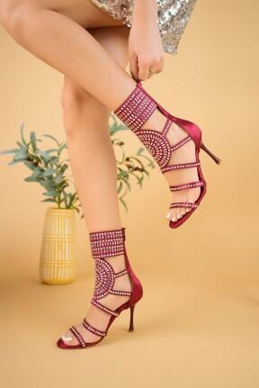Jessi Bordo Saten Boncuk İşlemeli Bootie Jessi Bordo Saten Boncuk İşlemeli Bootie