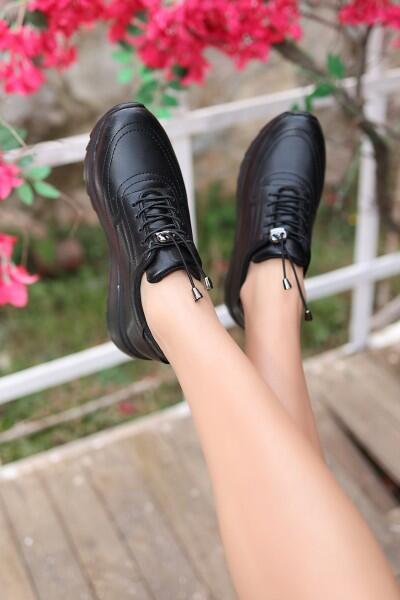 Romy Siyah Cilt  Bağcıklı Spor Ayakkabı