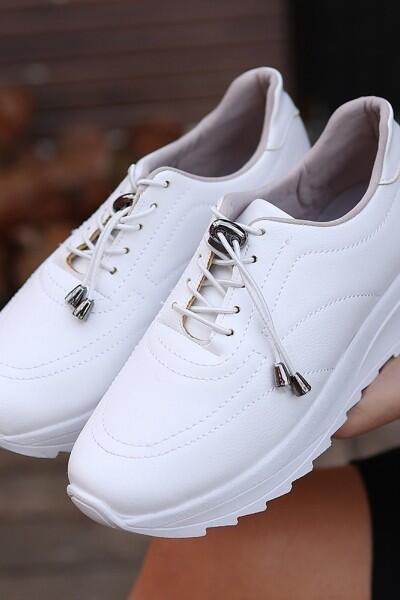 Romy Beyaz Cilt Bağcıklı Spor Ayakkabı Romy Beyaz Cilt Bağcıklı Spor Ayakkabı
