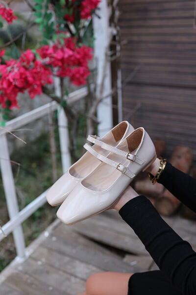 Zoya Bej Rugan Babet Ayakkabı Zoya Bej Rugan Babet Ayakkabı