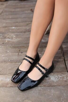 Zoya Siyah Rugan Babet Ayakkabı Zoya Siyah Rugan Babet Ayakkabı