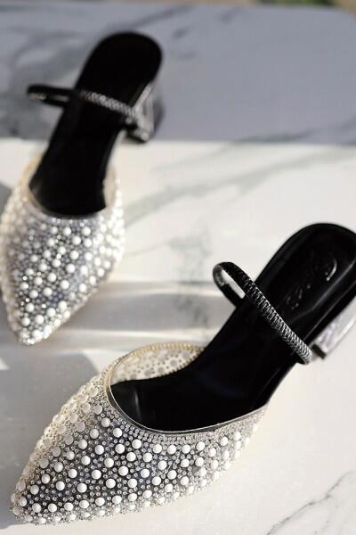 Zual Siyah Cilt Topuklu Ayakkabı Zual Siyah Cilt Topuklu Ayakkabı