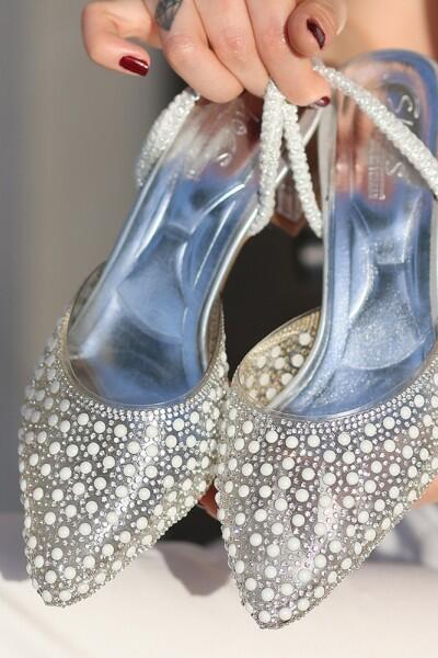 Zual Gri Cilt Topuklu Ayakkabı Zual Gri Cilt Topuklu Ayakkabı