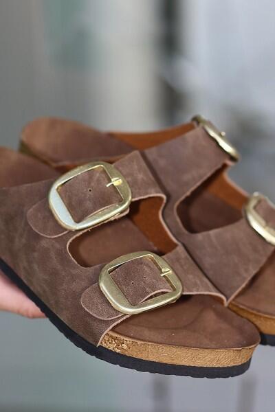 Woki Gold Nubuk Terlik Woki Gold Nubuk Terlik