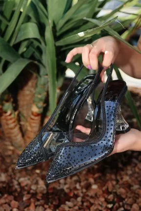 Else Siyah Şeffaf Boncuk İşlemeli Topuklu Ayakkabı