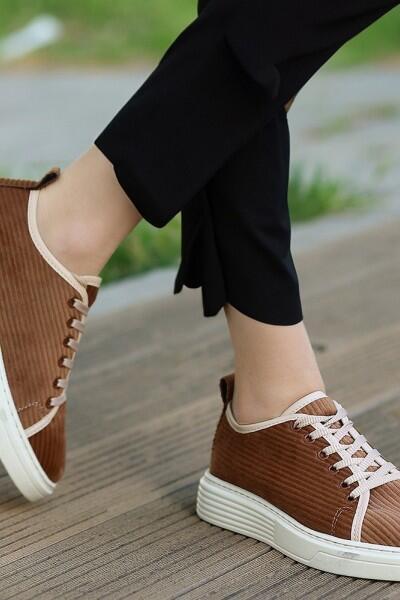 Aprel Taba Kadife Bağcıklı Spor Ayakkabı Aprel Taba Kadife Bağcıklı Spor Ayakkabı