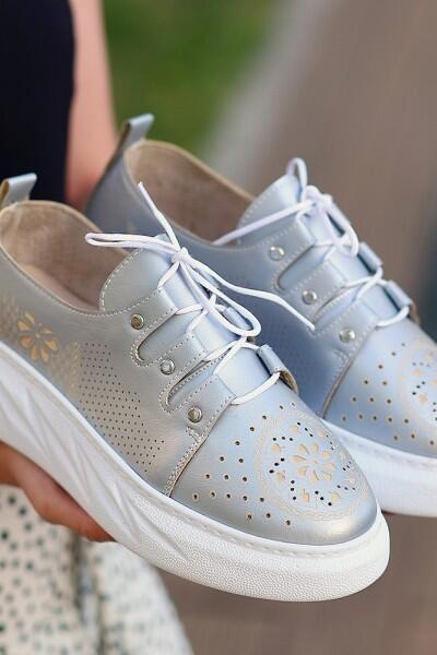 Down Gri Cilt Bağcıklı Spor Ayakkabı Down Gri Cilt Bağcıklı Spor Ayakkabı