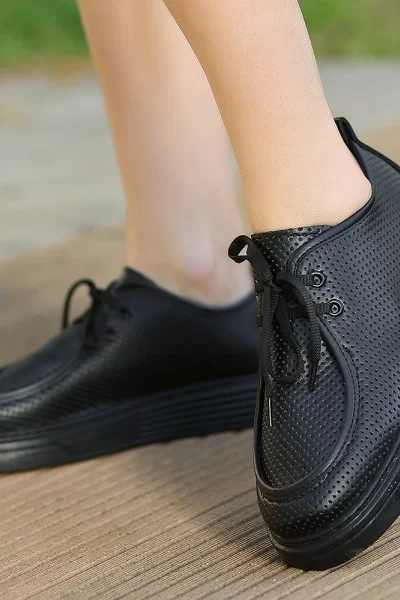 Olse Siyah Cilt Bağcıklı Spor Ayakkabı