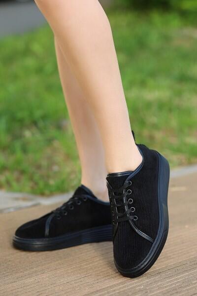 Aprel Siyah Kadife Bağcıklı Spor Ayakkabı Aprel Siyah Kadife Bağcıklı Spor Ayakkabı