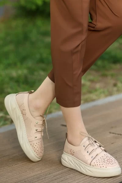 Down Nude Cilt Bağcıklı Spor Ayakkabı Down Nude Cilt Bağcıklı Spor Ayakkabı