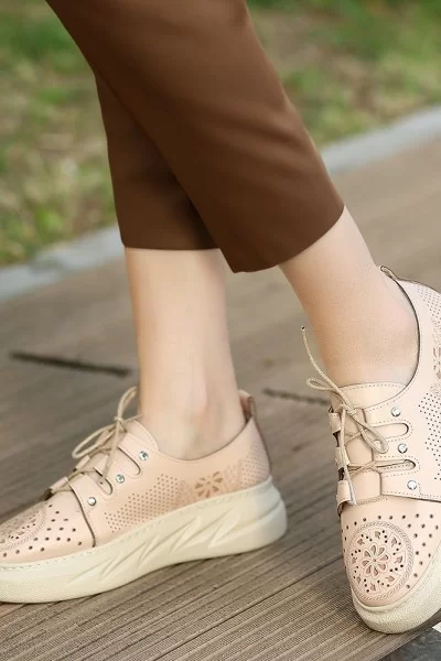 Down Nude Cilt Bağcıklı Spor Ayakkabı Down Nude Cilt Bağcıklı Spor Ayakkabı