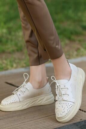 Down Bej Cilt Bağcıklı Spor Ayakkabı