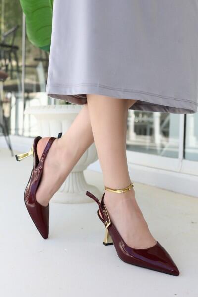 Zalin Bordo Rugan Topuklu Ayakkabı Zalin Bordo Rugan Topuklu Ayakkabı